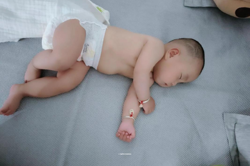 秦皇岛宝宝口水多怎么回事